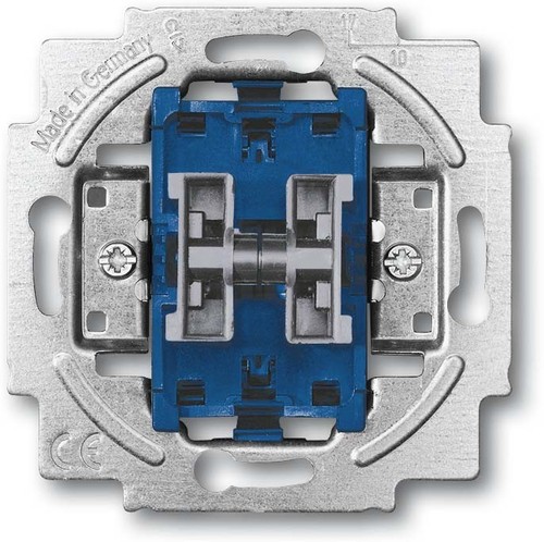 Busch-Jaeger Wippschalter-Einsatz UP-Montagedose 2400/6/6 US-101