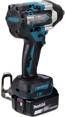 Makita Akku-Schlagschrauber 18V / 5,0 Ah DTW701RTJ